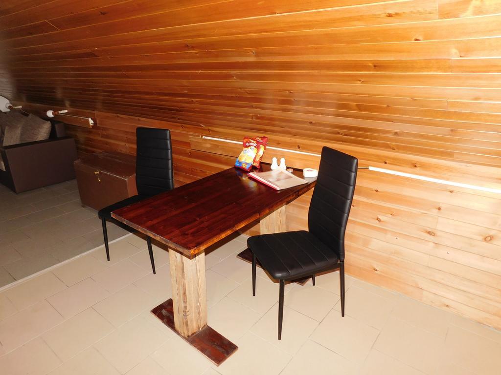 פראג Apartments Zbraslav מראה חיצוני תמונה